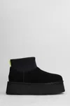Ugg Black Classic Mini Dipper Ankle Boots With Fabric Insert In Suede Woman