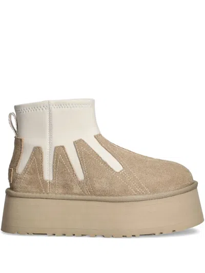 Ugg Classic Mini Dipper Platform Ankle Boots In Neutrals