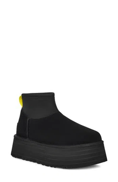 Ugg ® Classic Mini Dipper Platform Boot In Blk