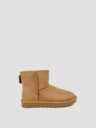 Ugg Classic Mini Ii Boot In Che