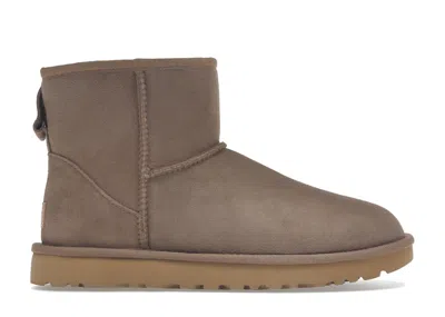Pre-owned Ugg Classic Mini Ii Boot (women's) Sneakers In Caribou