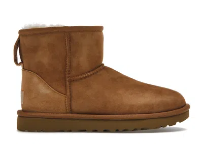 Pre-owned Ugg Classic Mini Ii Boot (women's) Sneakers In Chestnut
