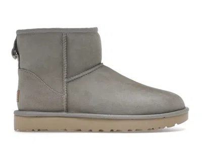 Pre-owned Ugg Classic Mini Ii Boot (women's) Sneakers In Goat