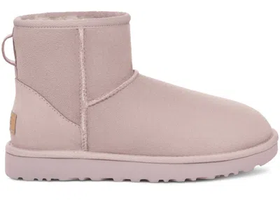 Pre-owned Ugg Classic Mini Ii Boot (women's) Sneakers In Pale Smoke