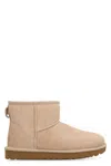 Ugg W Classic Mini Ii In Brown