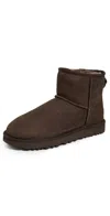 Ugg Classic Mini Ii Boots Dusted Cocoa In Brown