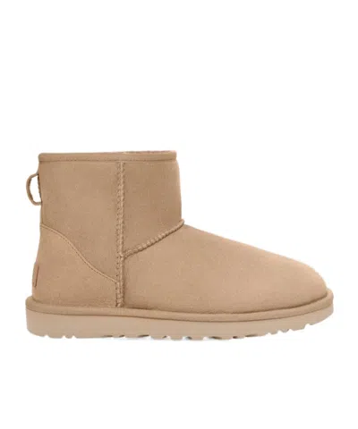 UGG UGG CLASSIC MINI II LOGO-PATCH ANKLE BOOTS