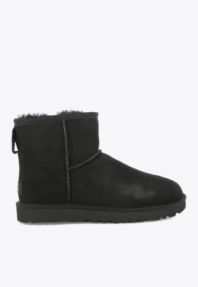 Ugg Classic Mini Ii Snow Boots In Black
