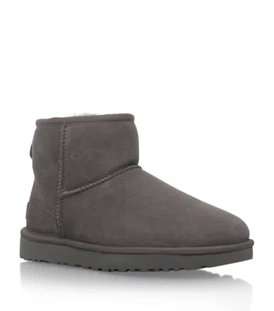 UGG CLASSIC MINI II SUEDE BOOTS