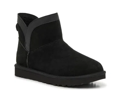 Ugg Classic Mini Lunara Bootie In Black