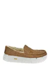 Ugg Classic Mini Platform Boot In Beige