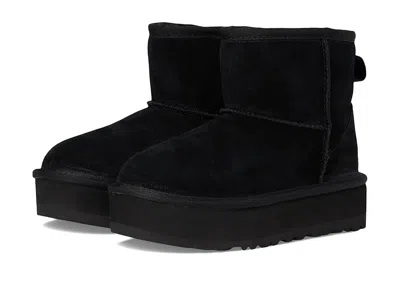 UGG CLASSIC MINI PLATFORM (LITTLE KID/BIG KID) GIRL'S SHOES BLACK : 13 LITTLE KID M, SUEDE