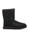 Ugg Classic Short Ii Womens Boot In Black