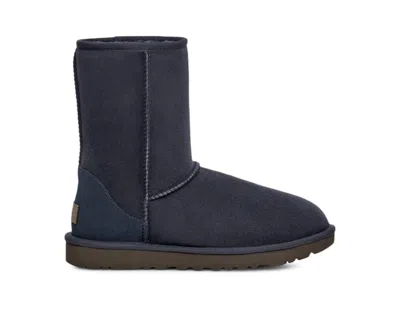 Pre-owned Ugg Classic Short Ii Boot (women's) Sneakers In Eve Blue