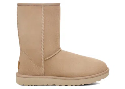 Pre-owned Ugg Classic Short Ii Boot (women's) Sneakers In Sand