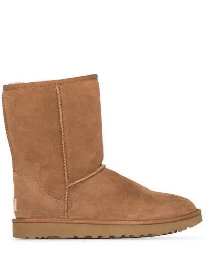 Ugg Classic Short Beige Boots With Logo Patch On The Rear And Shearling Lining In Suede Woman In Nude