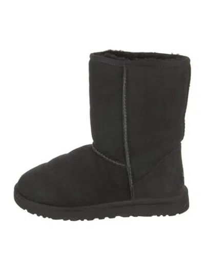 Pre-owned Ugg Classic Short Ii Suede Boots In Black