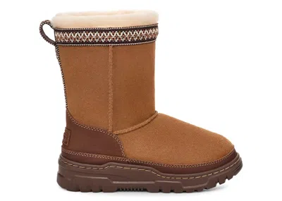 Pre-owned Ugg Classic Short Trailgazer Boot (kids) Sneakers In Chestnut