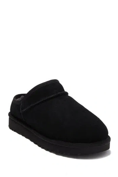 Ugg ® Classic Slipper In Black