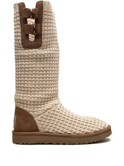 Ugg Classic Solene "chestnut Oatmeal" Boots In Nude