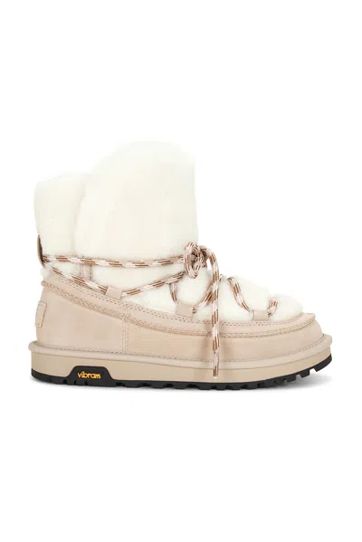 Ugg Classic Tread Fluffed Boot In Neutral