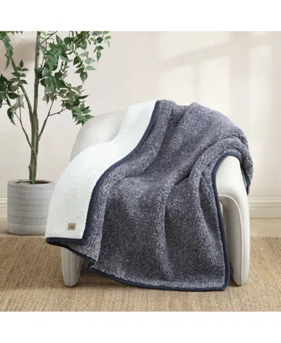 Ugg Classic Fluff Throw, 50" X 70" In Gray