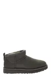 Ugg Classic Ultra Mini - Sheepskin Boot In Gray
