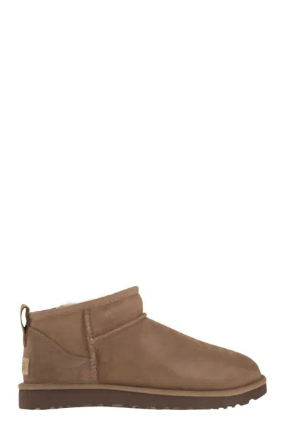 Ugg Classic Ultra Mini - Sheepskin Boot In Brown