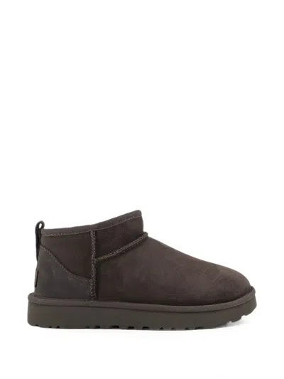 UGG CLASSIC ULTRA MINI ANKLE BOOTS
