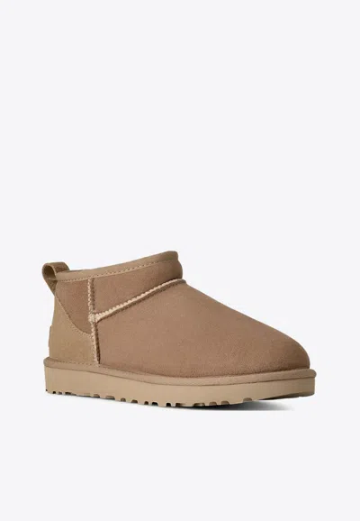 UGG CLASSIC ULTRA MINI ANKLE BOOTS