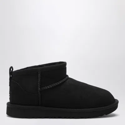 UGG CLASSIC ULTRA MINI BLACK BOOT