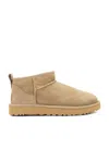 Ugg Stivali Classic Ultra Mini In Antilope