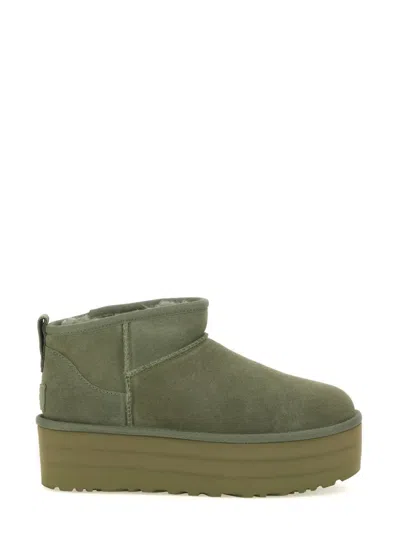 Ugg Classic Ultra Mini Platform "shaded Clover" Boots In Grün