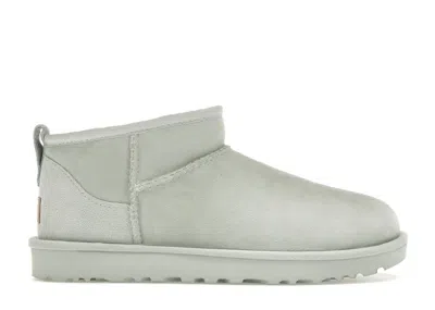 Pre-owned Ugg Classic Ultra Mini Boot (women's) Sneakers In Goose