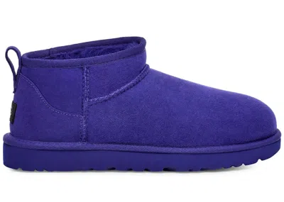Pre-owned Ugg Classic Ultra Mini Boot (women's) Sneakers In Naval Blue