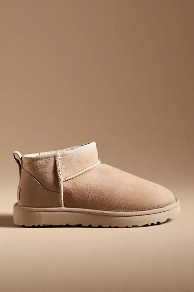 UGG CLASSIC ULTRA MINI BOOTS