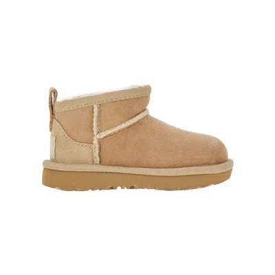 Ugg Classic Ultra Mini Boots Kids In Beige