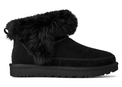 Pre-owned Ugg Classic Ultra Mini Chalet Boot (women's) Sneakers In Black
