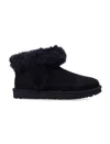 Ugg Classic Ultra Mini Chalet Boots In Black