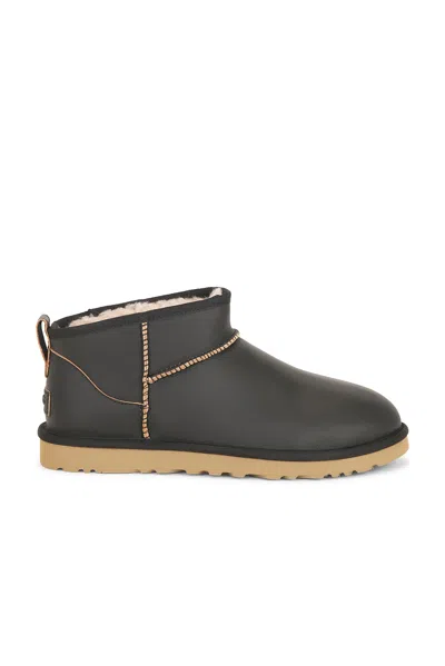 Ugg Classic Ultra Mini Contrast In Black