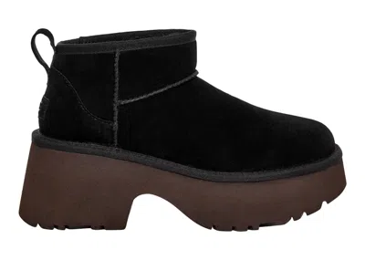 Pre-owned Ugg Classic Ultra Mini New Heights Boot (women's) Sneakers In Black