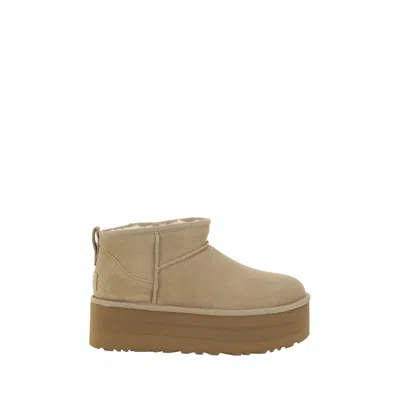 UGG CLASSIC ULTRA MINI PLATFORM BOOTS