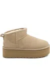 Ugg Klassische Ultra Mini Plateau-stiefel In Neutral