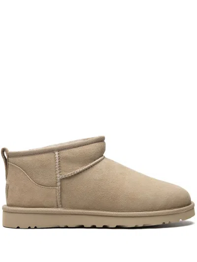 UGG CLASSIC ULTRA MINI SUEDE BOOTS