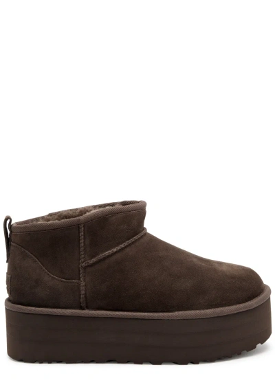 UGG UGG CLASSIC ULTRA MINI SUEDE FLATFORM BOOTS
