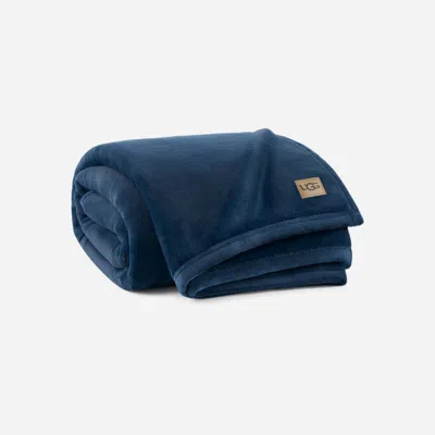 Ugg ® Coco Throw 50" X 70" Polyester Blankets In Eve Blue