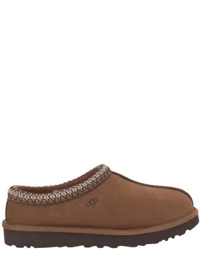 Ugg Cozy Platform Mule Slipper In Brown