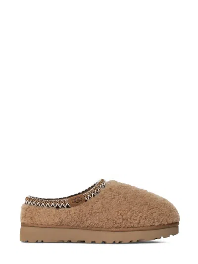 Ugg Curly Textured Slip-on Shoes In Brown