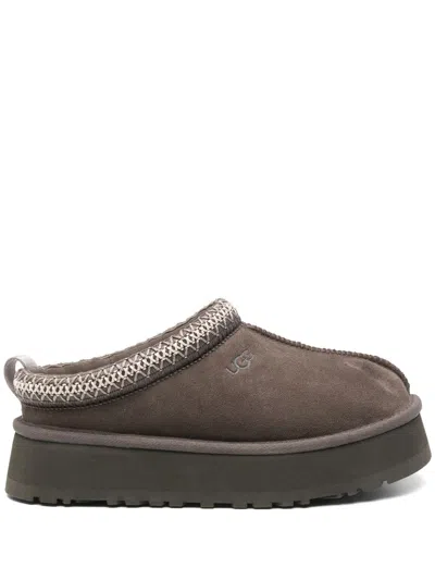 UGG DARK BROWN SLIP ON SLIDES