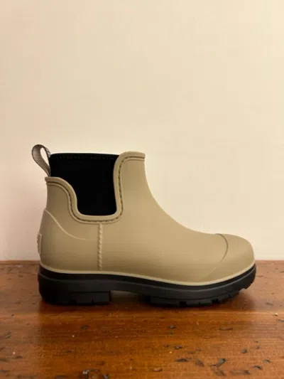Ugg Droplet Waterproof Rain Boot In Taupe